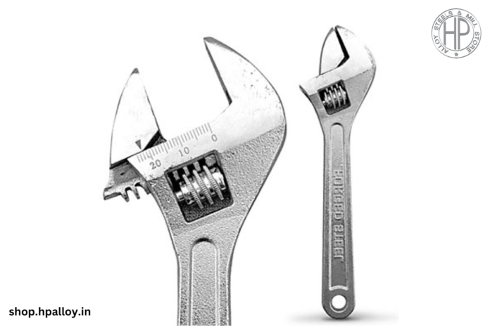 Adjustable spanner wrench
